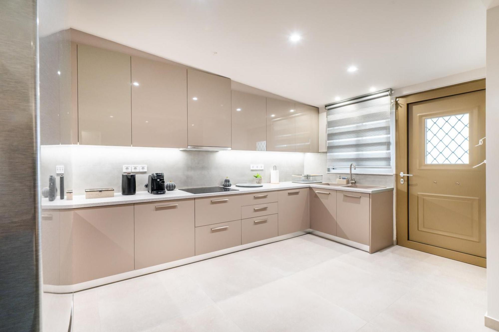 فيلا Thea Seaview Luxury Living كالاماتا المظهر الخارجي الصورة
